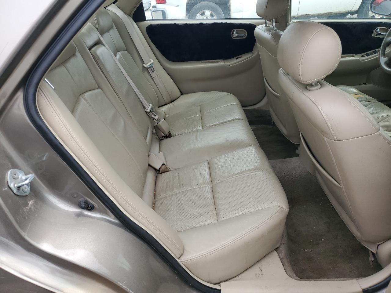 2002 Mazda 626 Es VIN: 1YVGF22D225285499 Lot: 53693055