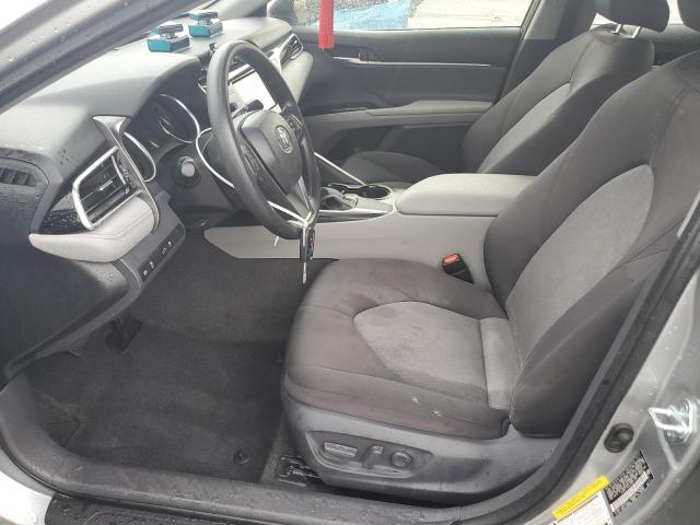  TOYOTA CAMRY 2018 Серебристый