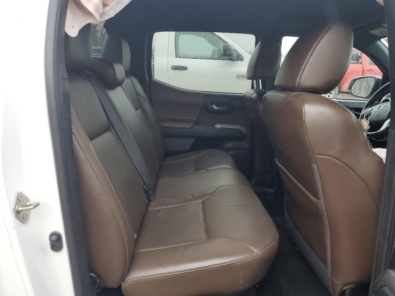 2016 Toyota Tacoma Double Cab VIN: 3TMGZ5AN8GM037039 Lot: 52015625