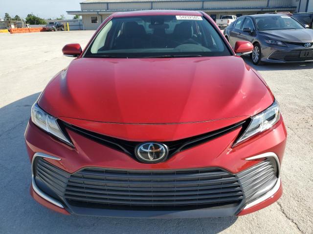  TOYOTA CAMRY 2023 Красный