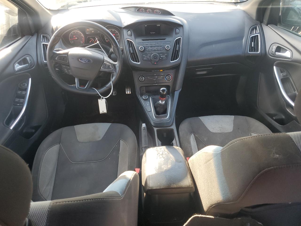 2017 Ford Focus - Image 8