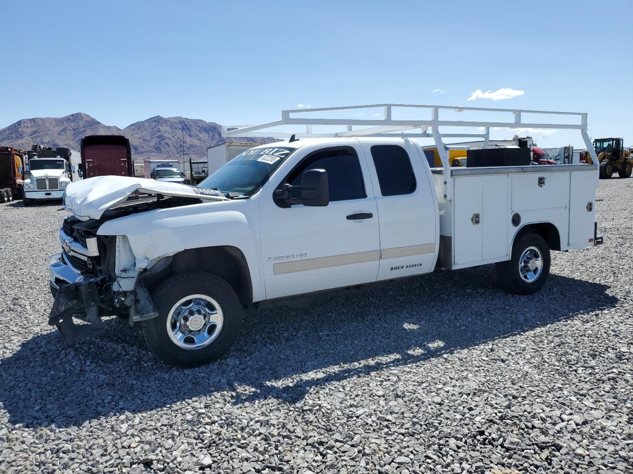 2008 Chevrolet Silverado C2500 Heavy Duty for Sale in North Las Vegas, NV - Front End