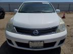 2010 Nissan Versa S продається в Adelanto, CA - Rear End