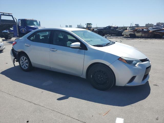 Седаны TOYOTA COROLLA 2016 Серебристый