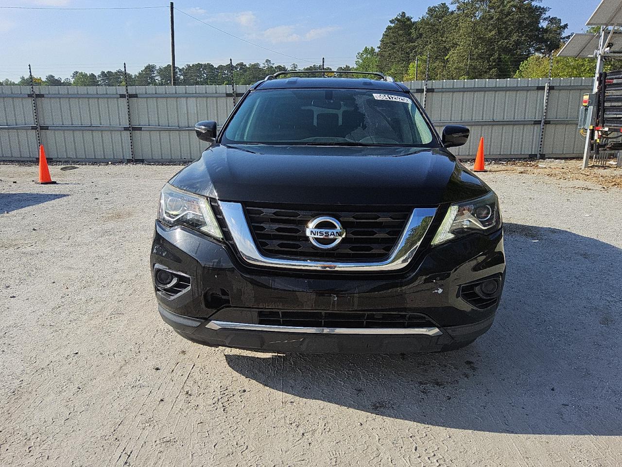 2017 Nissan Pathfinder S for Sale in Ellenwood, GA - Front End