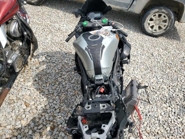  KAWASAKI NINJA 600 2018 Два тони