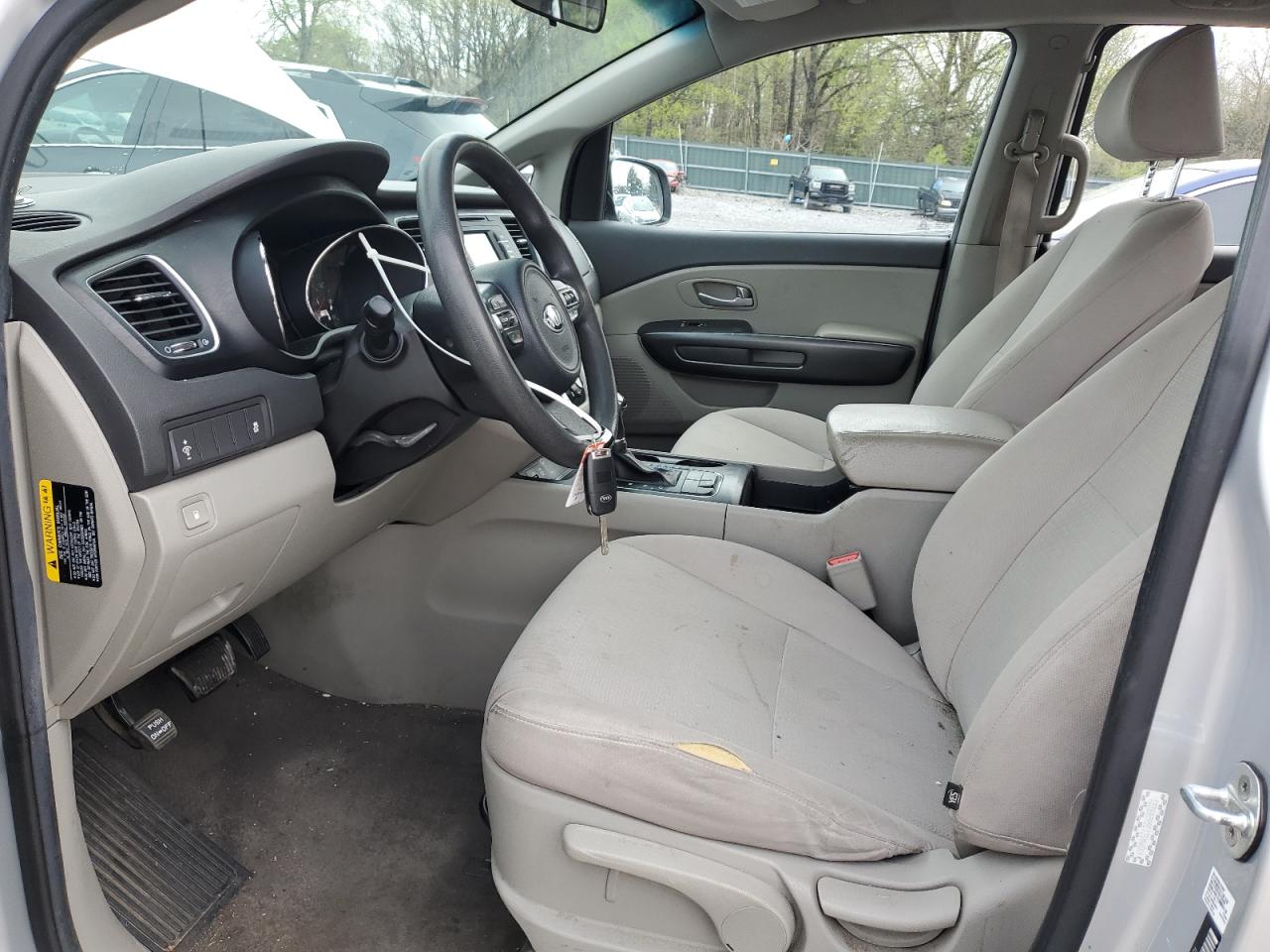 2016 Kia Sedona L VIN: KNDMA5C13G6208221 Lot: 52132915