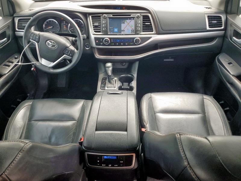  TOYOTA HIGHLANDER 2016 Czarny