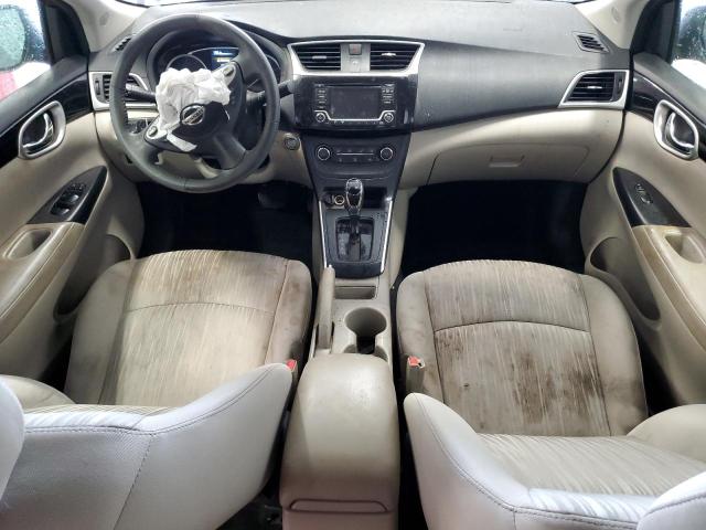  NISSAN SENTRA 2017 Красный