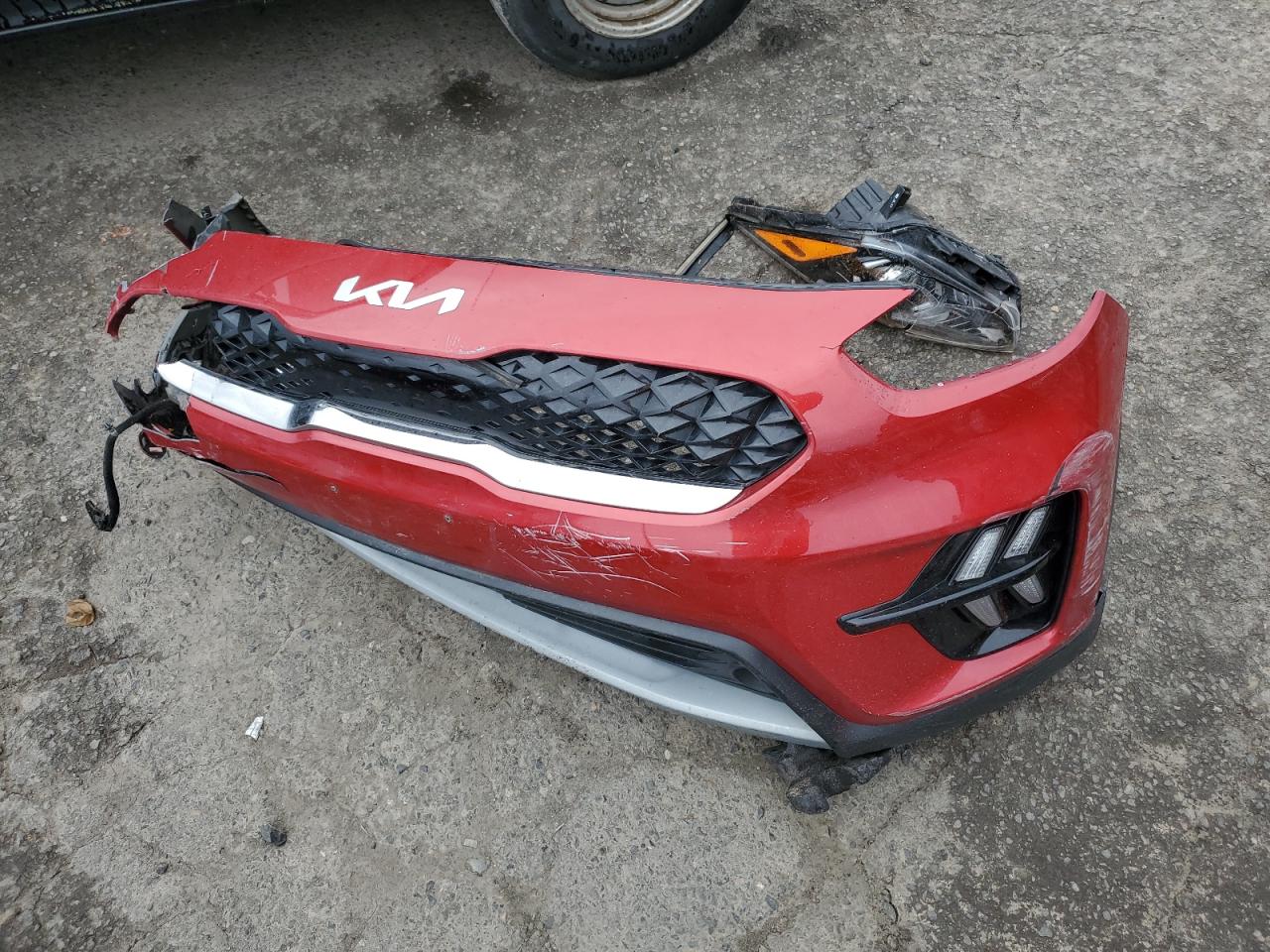 2022 Kia Niro Touring Special Edition VIN: KNDCC3LCXN5521023 Lot: 52680605