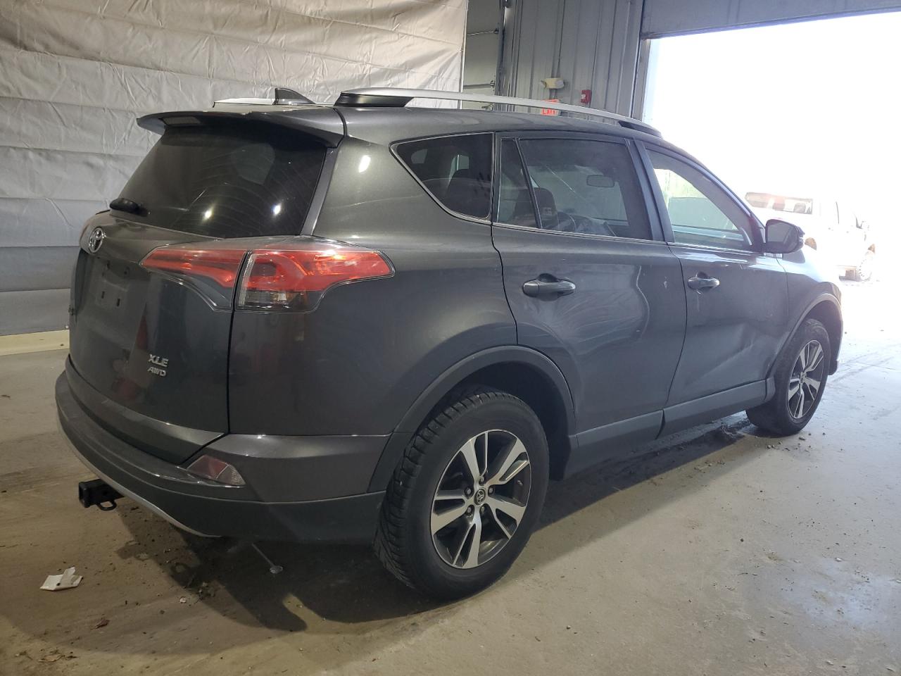 2017 Toyota Rav4 Xle VIN: 2T3RFREVXHW662321 Lot: 55045985
