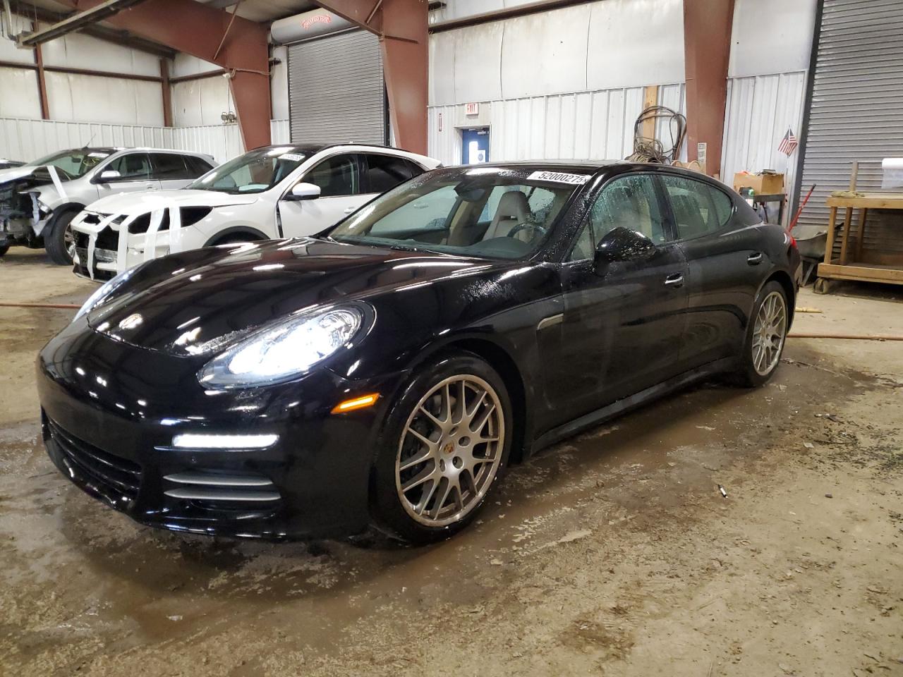 2015 Porsche Panamera 2 for Sale in Lansing, MI - Front End