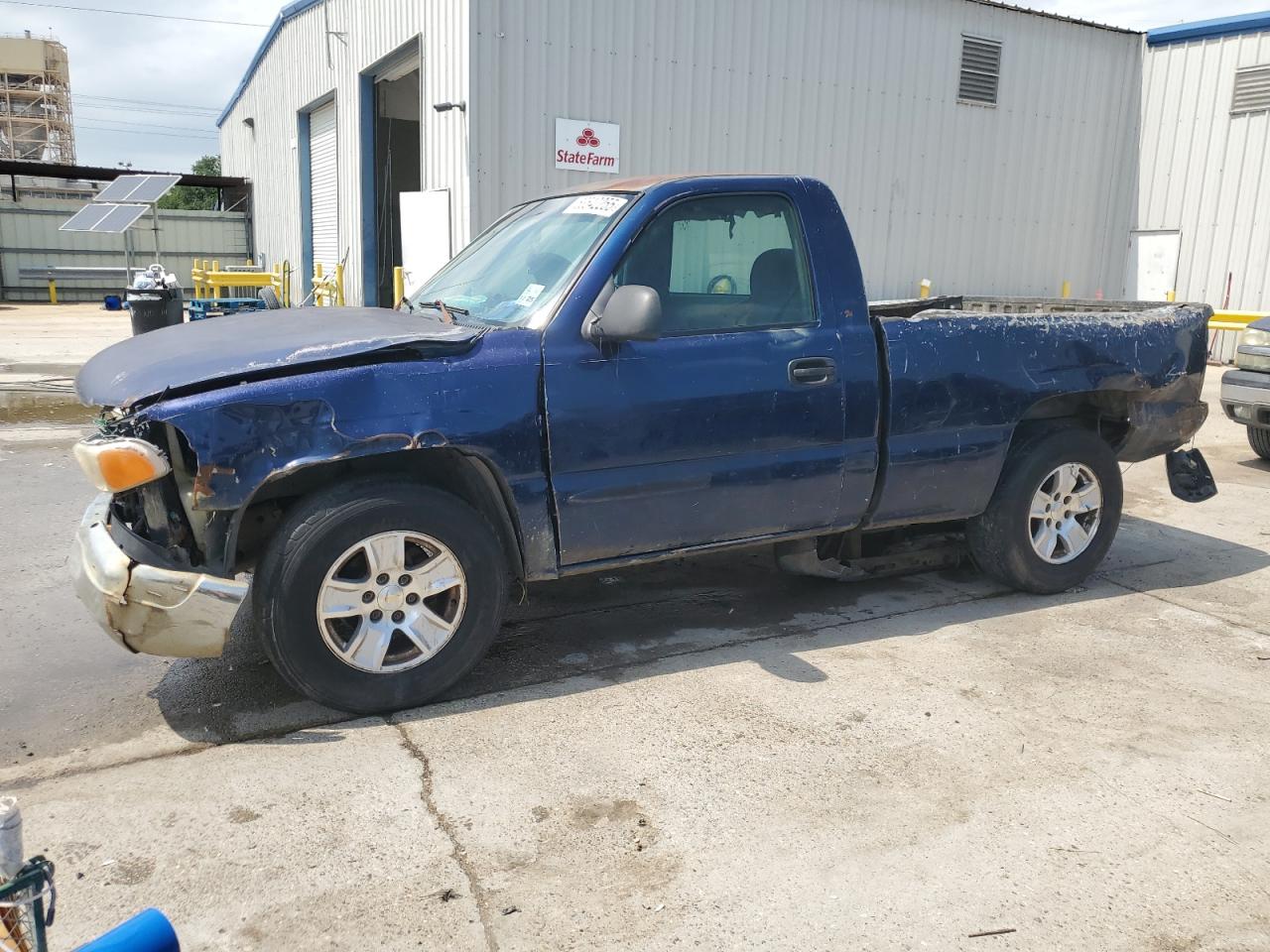 2002 Gmc New Sierra C1500 de vânzare în New Orleans, LA - Front End