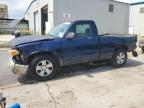 2002 Gmc New Sierra C1500 zu verkaufen in New Orleans, LA - Front End