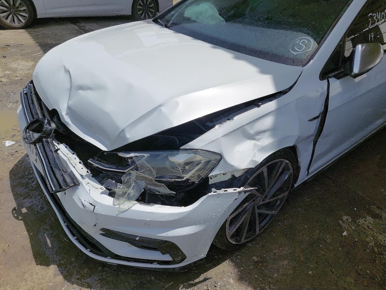 WVWGP2AU8JW106315 - 2018 Volkswagen GOLF - #undefined