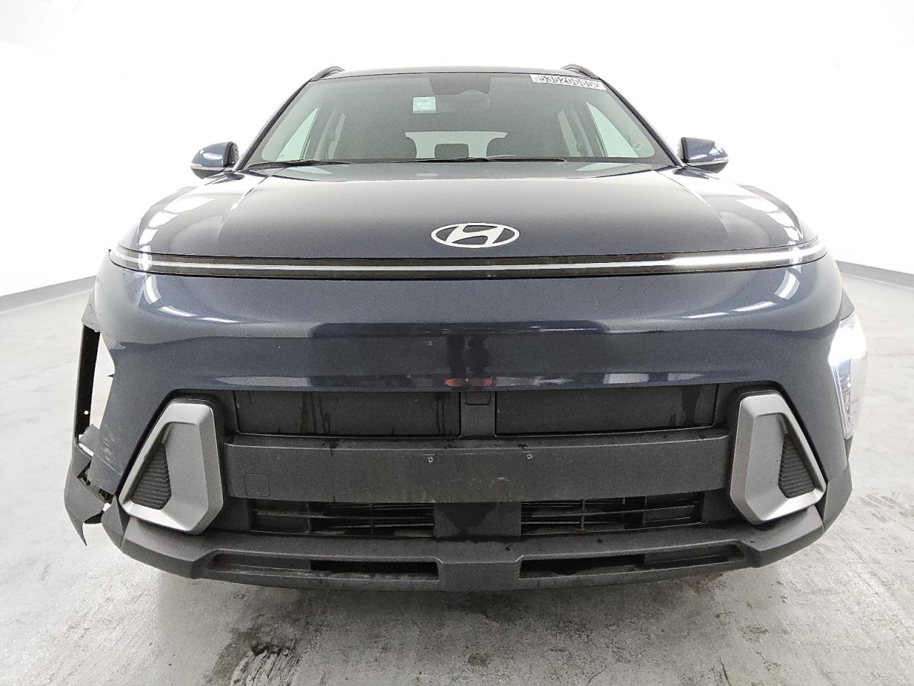 2024 Hyundai Kona Sel for Sale in Van Nuys, CA - Rear End