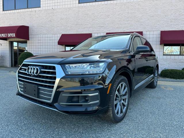  AUDI Q7 2018 Чорний