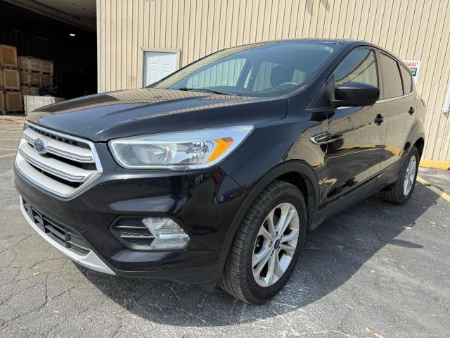  FORD ESCAPE 2019 Czarny