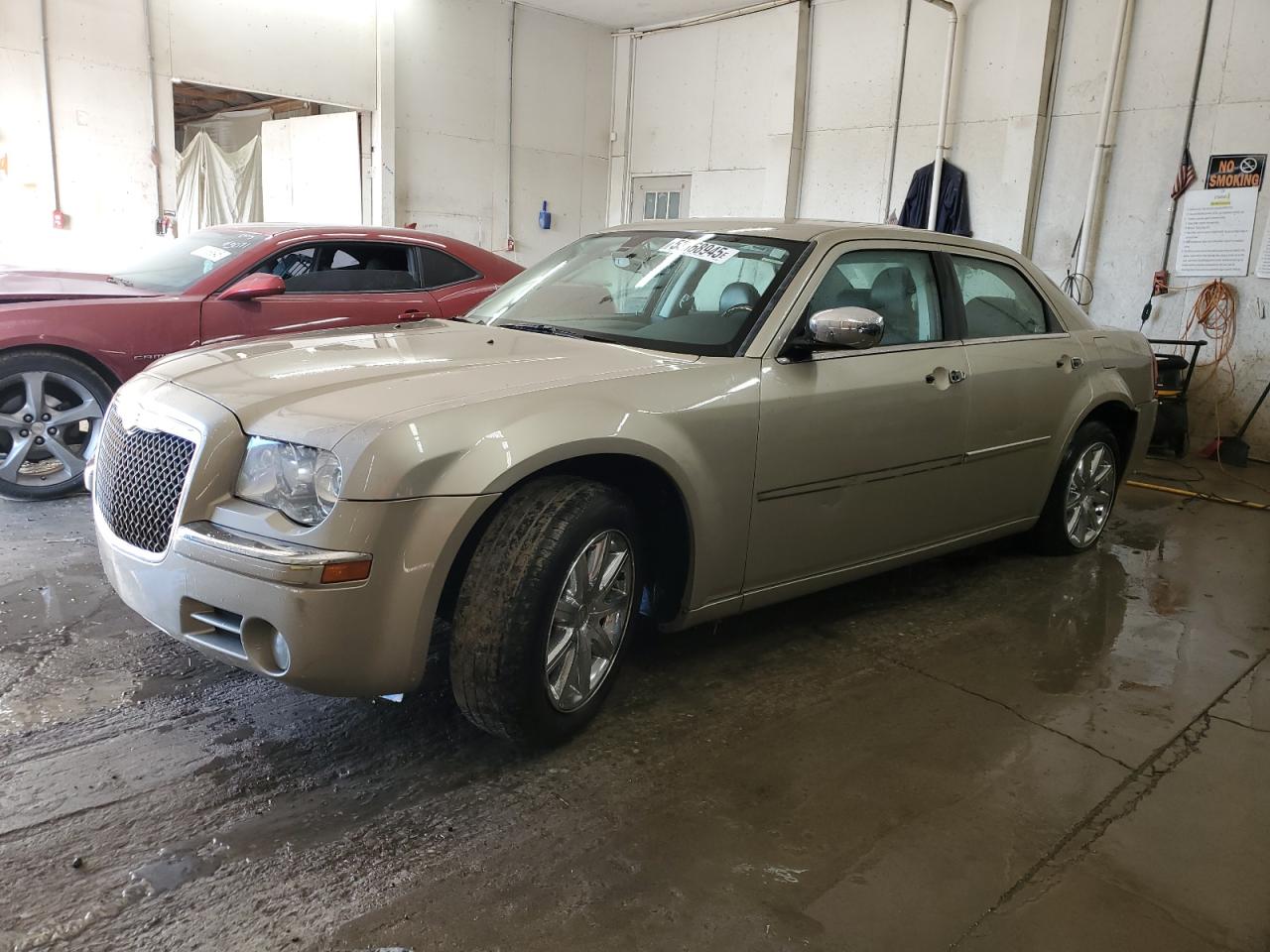 2009 Chrysler 300 Limited for Sale in Madisonville, TN - Side
