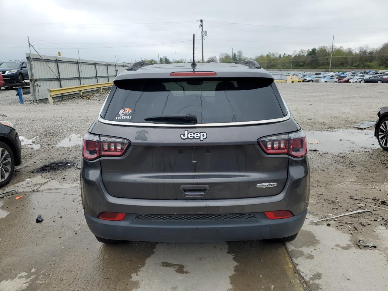 2017 Jeep Compass Latitude VIN: 3C4NJCBB8HT653337 Lot: 52297435