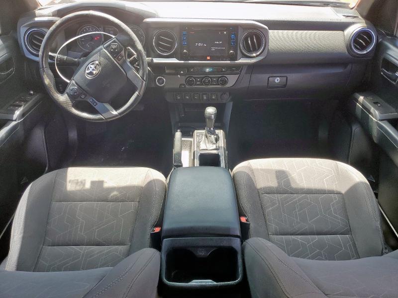 Pickups TOYOTA TACOMA 2016 Orange