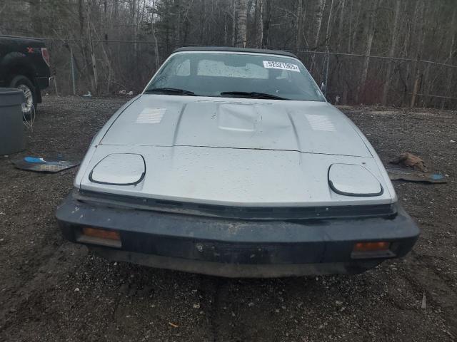 1982 TRIUMPH CAR TR7 