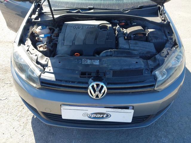 2010 VOLKSWAGEN GOLF S TDI