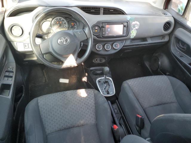  TOYOTA YARIS 2015 Czerwony
