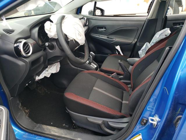  NISSAN VERSA 2024 Синий