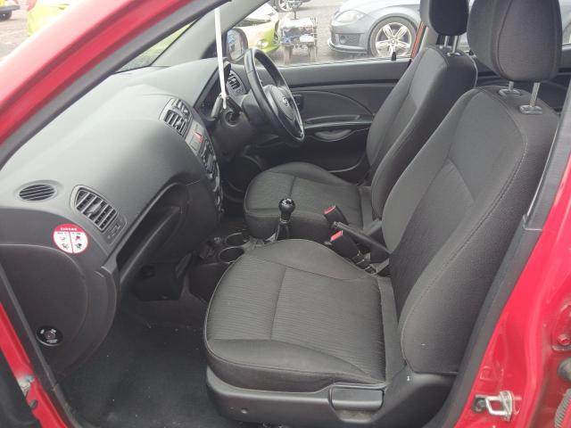 2011 KIA PICANTO 2