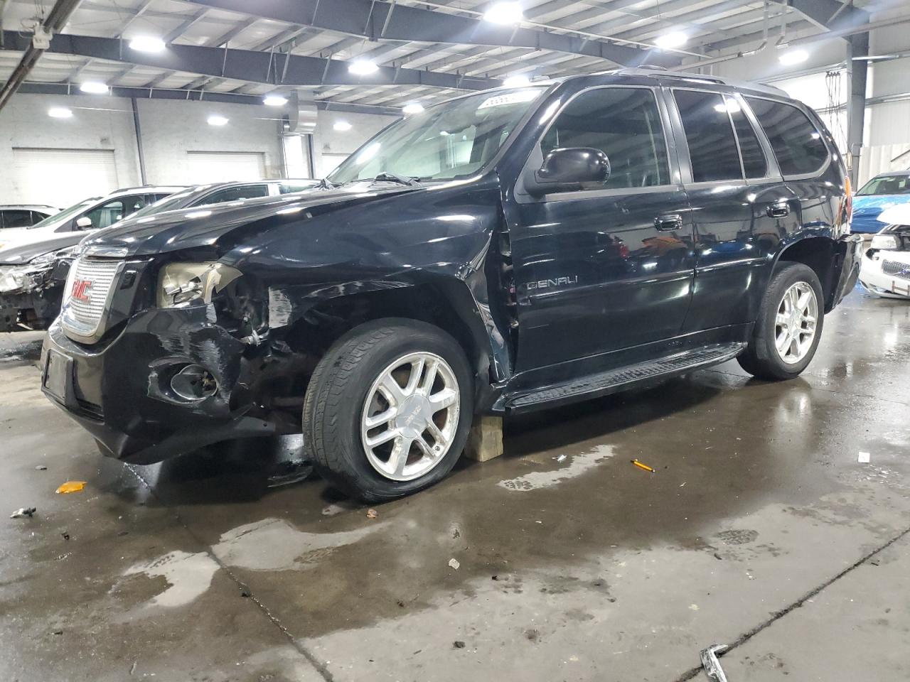 1GKET63M072175933 GMC ENVOY Photo 1