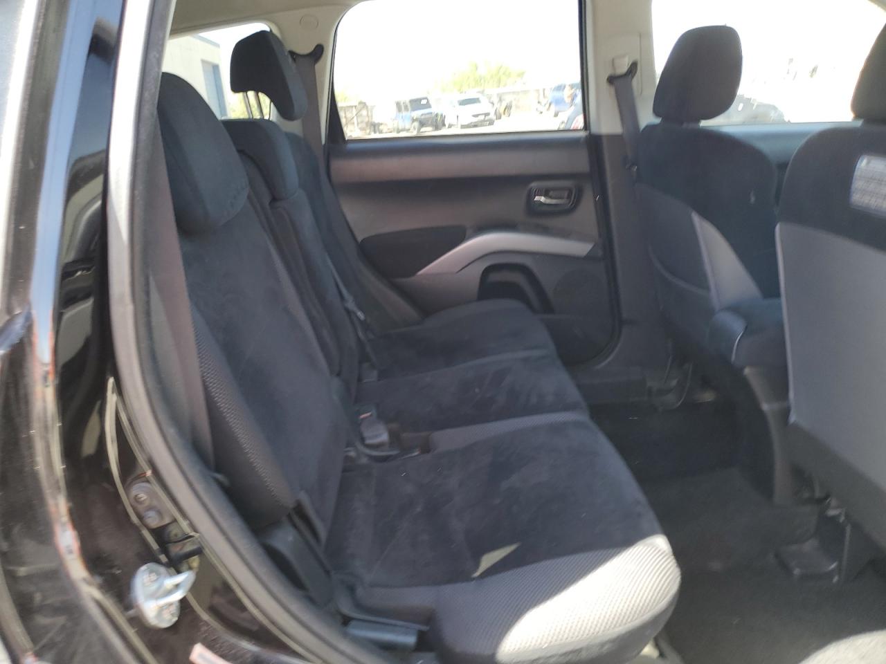 2010 Mitsubishi Outlander Es VIN: JA4AS2AW7AZ007497 Lot: 55291705