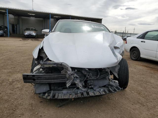 NISSAN SENTRA 2018 Srebrny