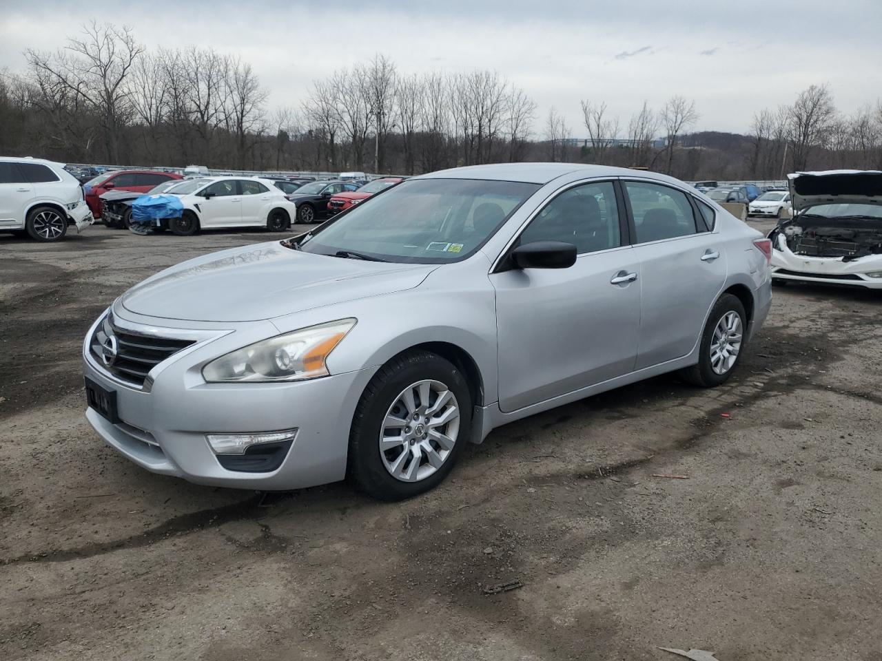 2014 Nissan Altima 2.5 იყიდება Marlboro-ში, NY - Front End