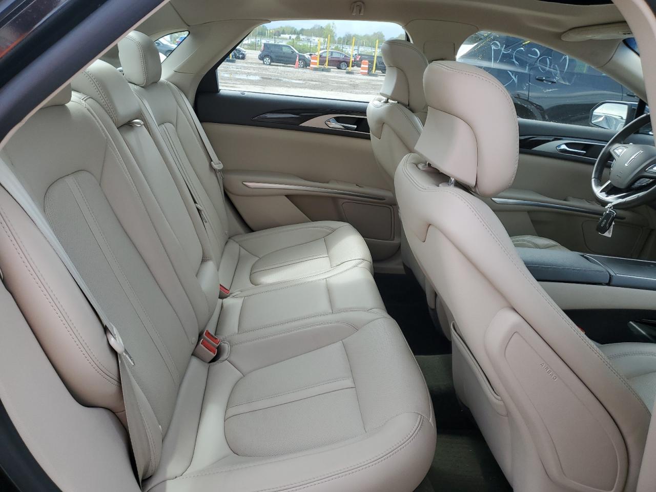 2016 Lincoln Mkz VIN: 3LN6L2J92GR609249 Lot: 54766105