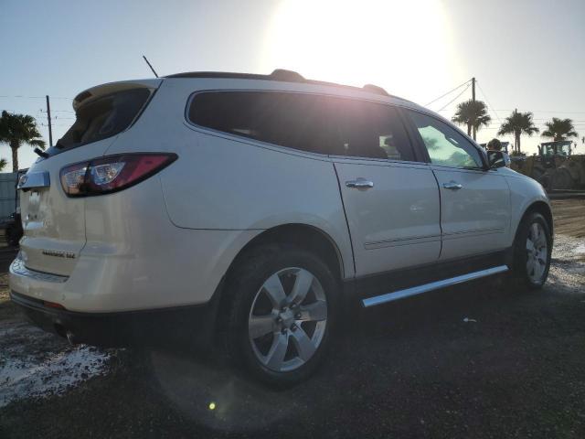 Parquets CHEVROLET TRAVERSE 2015 Biały