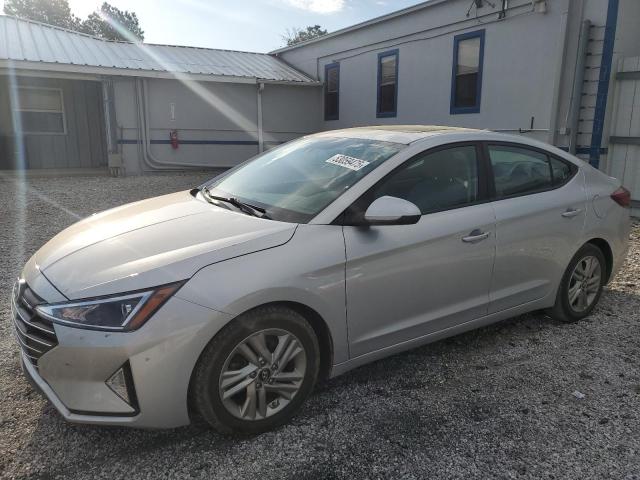  HYUNDAI ELANTRA 2019 Серебристый