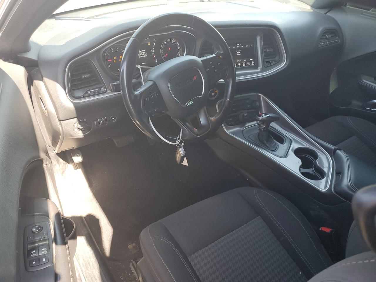 2019 Dodge Challenger Sxt VIN: 2C3CDZAG0KH669695 Lot: 55287355