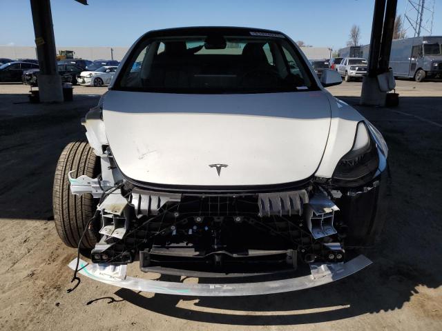  TESLA MODEL 3 2023 Biały