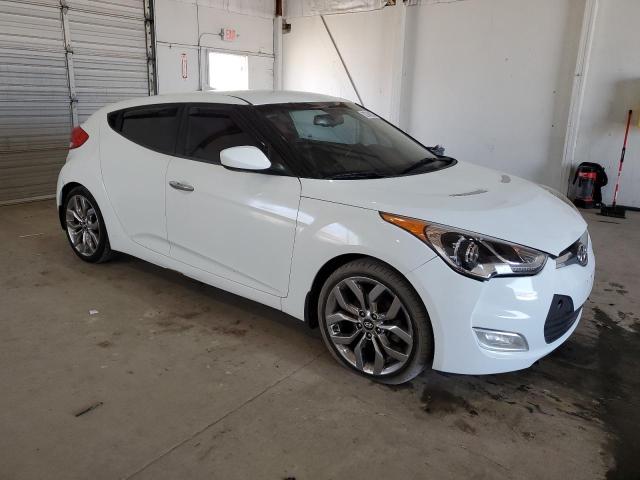 Coupet HYUNDAI VELOSTER 2015 Biały