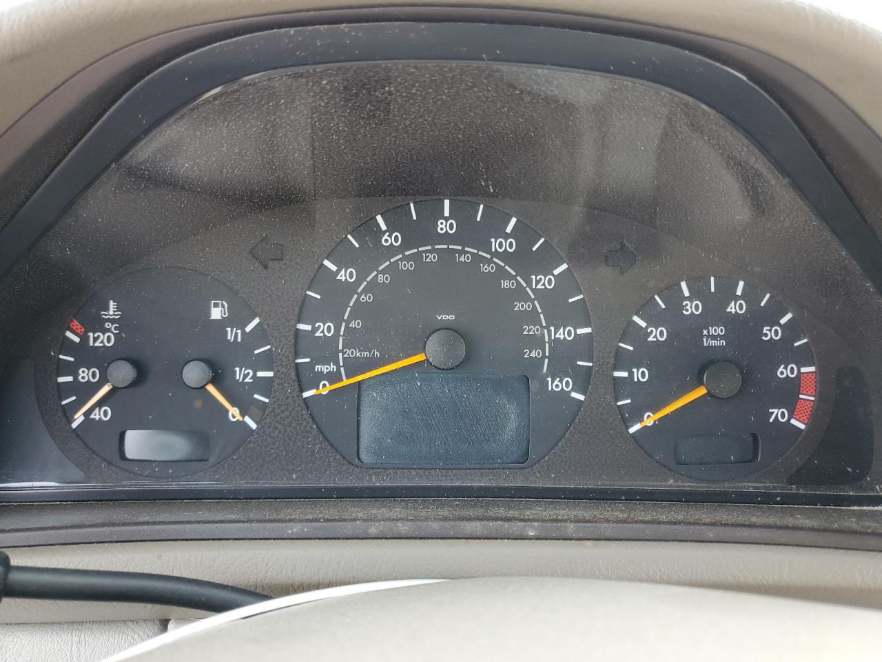 2002 Mercedes-Benz Clk 320 VIN: WDBLK65G32T114364 Lot: 54966935