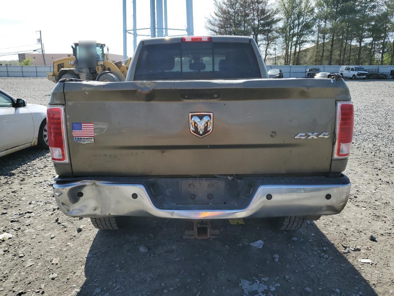 3C6UR5FL7DG613957 2013 Ram 2500 Laramie