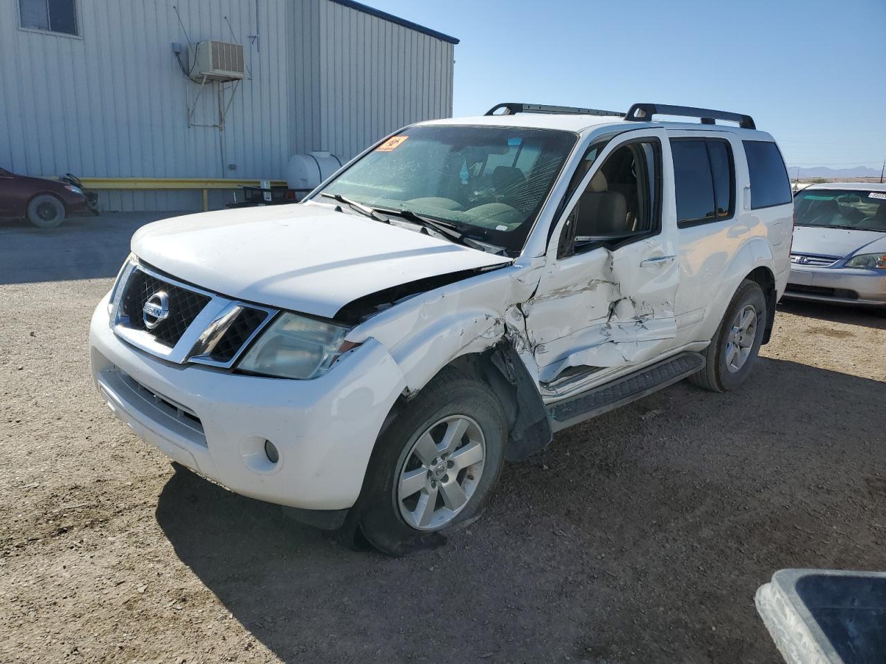 2011 Nissan Pathfinder S for Sale in Tucson, AZ - Side