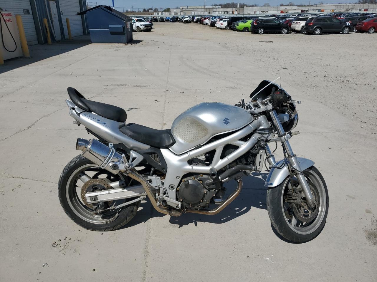 2002 Suzuki Sv650 S за продажба в Eldridge, IA - Rear End