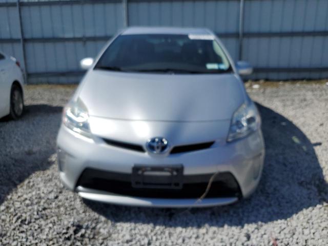  TOYOTA PRIUS 2014 Серебристый