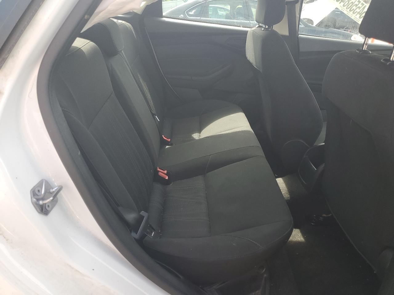 2017 Ford Focus S VIN: 1FADP3E22HL314158 Lot: 54556845
