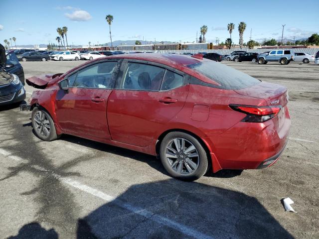  NISSAN VERSA 2024 Червоний