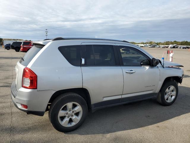 JEEP COMPASS 2013 Srebrny