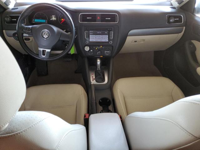  VOLKSWAGEN JETTA 2014 Белый