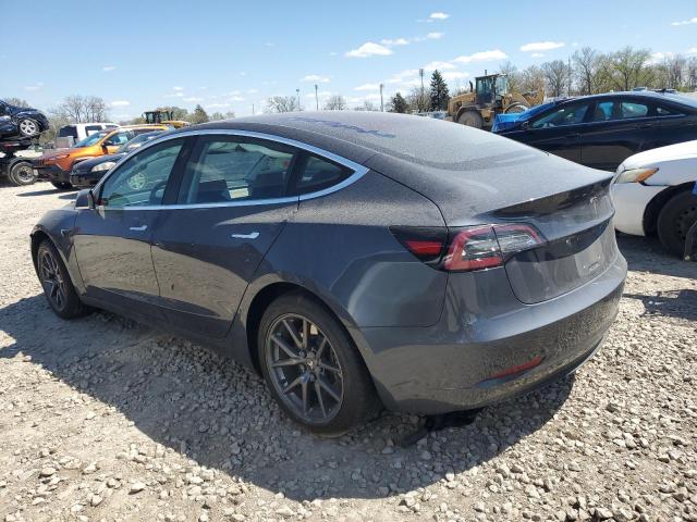  TESLA MODEL 3 2018 Серый